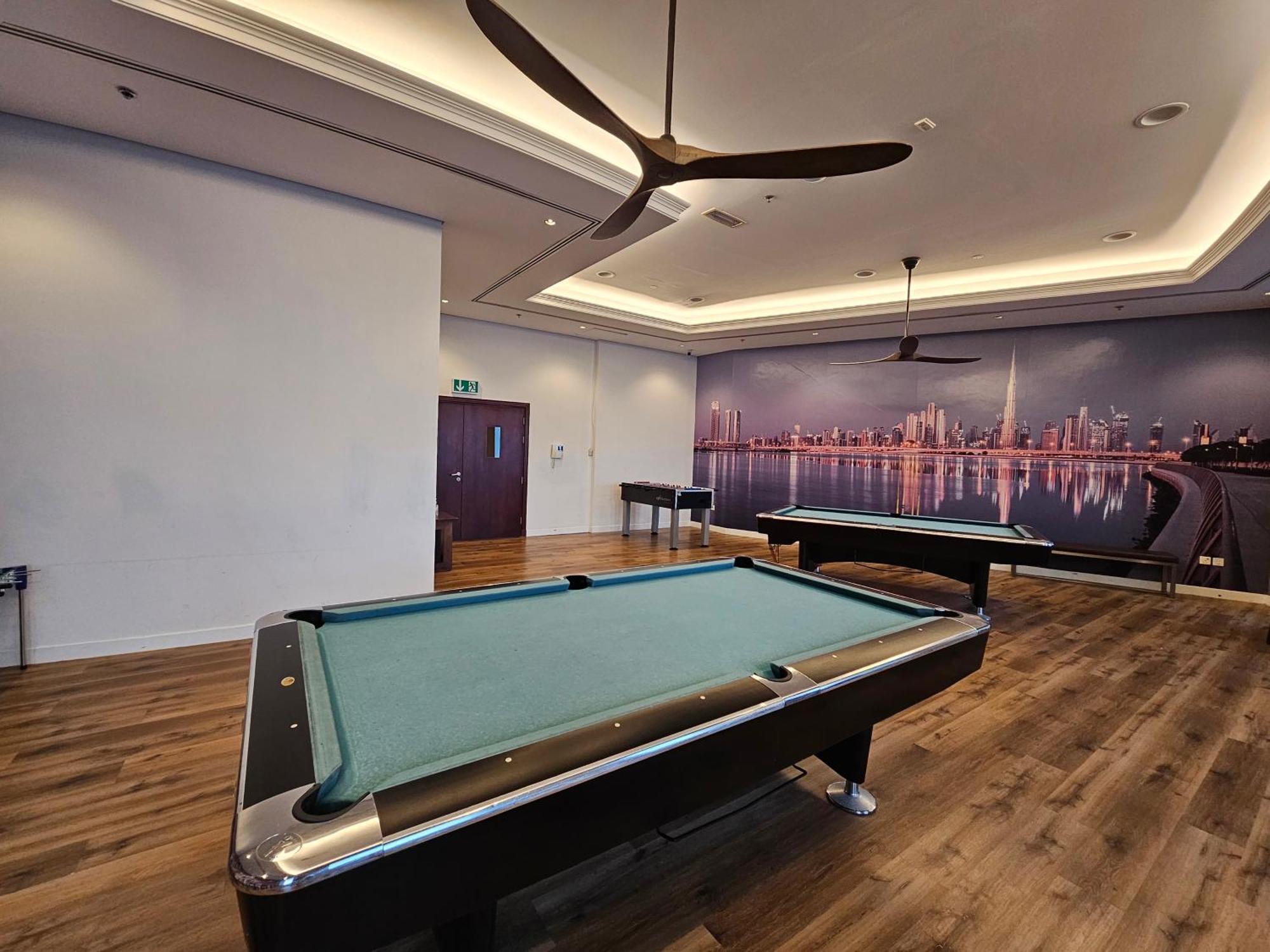 Super Host At Highest Residential Tower In The World, Private Rooms In A Shared Apartment Dubai Luaran gambar