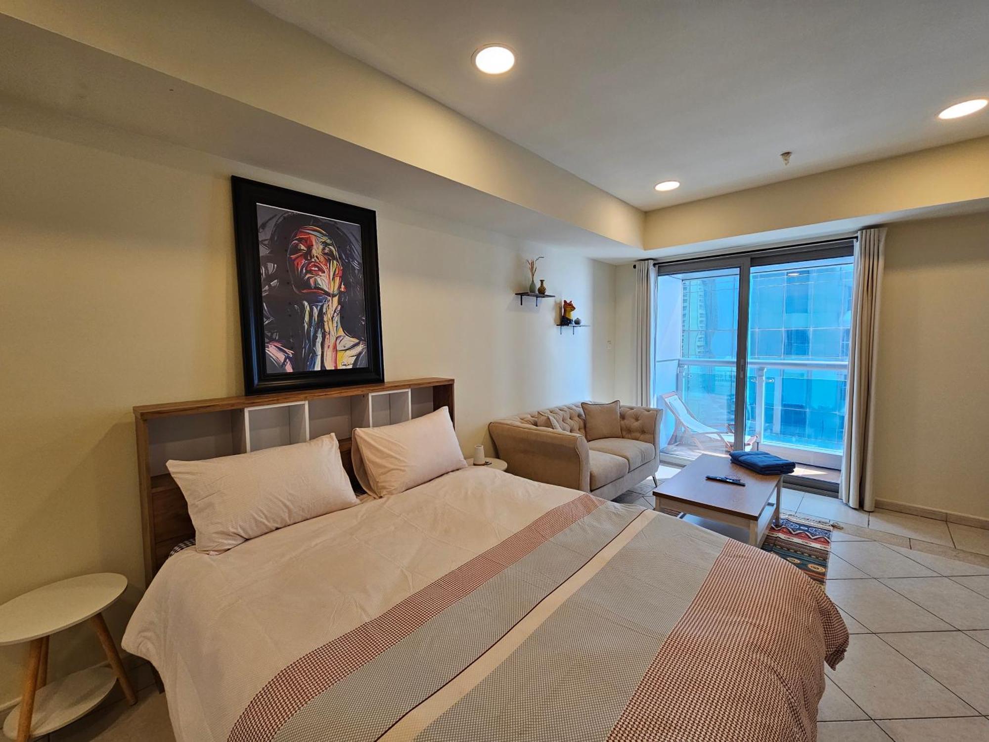 Super Host At Highest Residential Tower In The World, Private Rooms In A Shared Apartment Dubai Luaran gambar